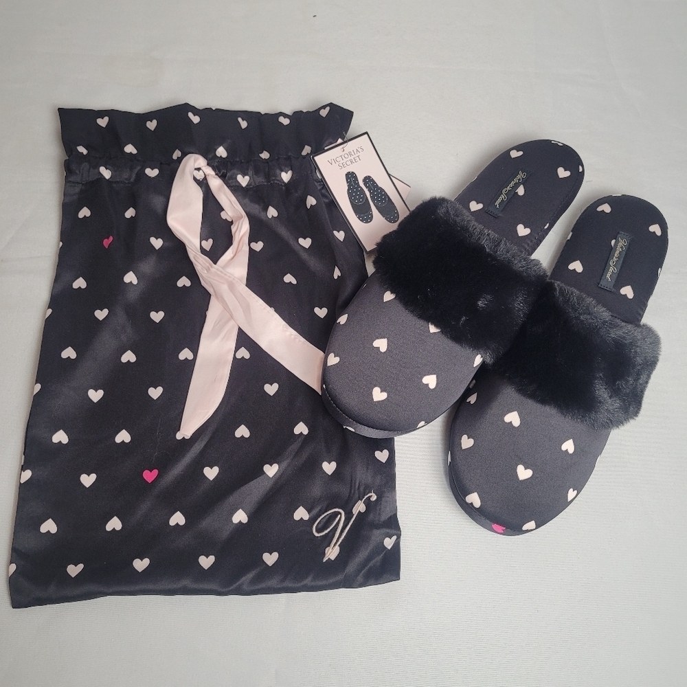 NWT Victoria's Secret Signature Satin Slippers Black W/ Hearts Dust Bag L 9/10